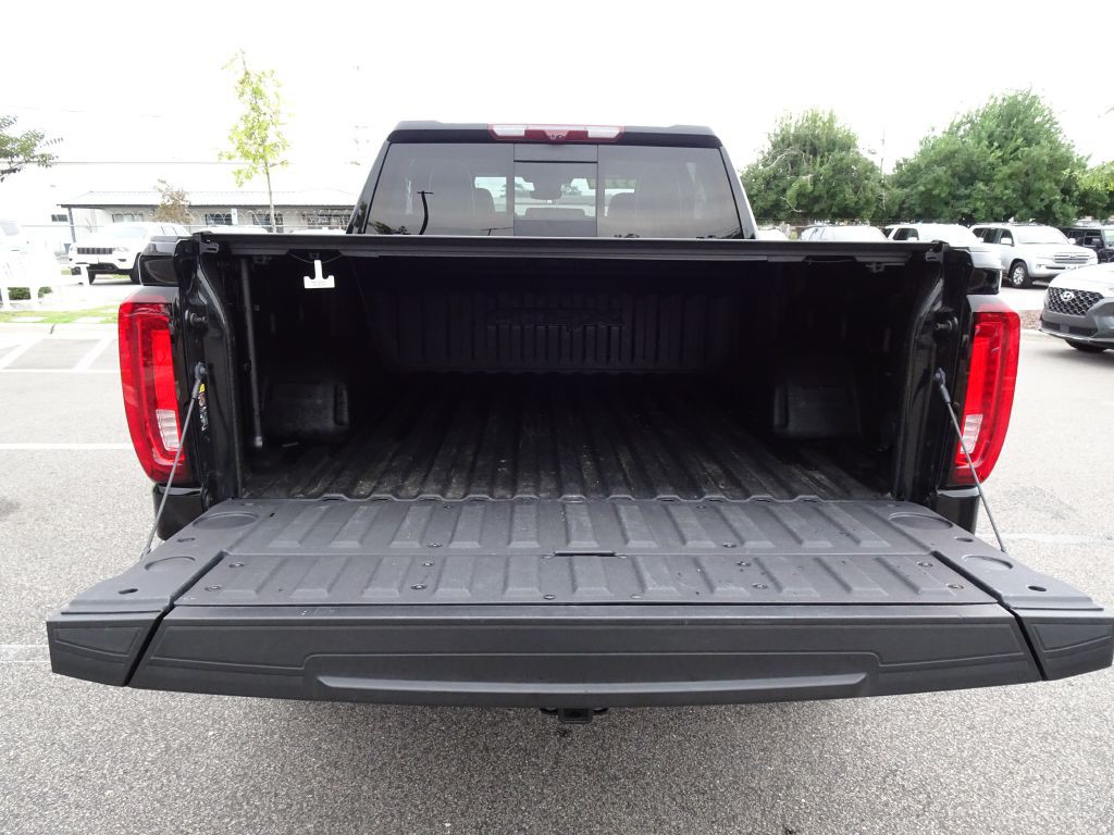 2023 GMC Sierra Image 32