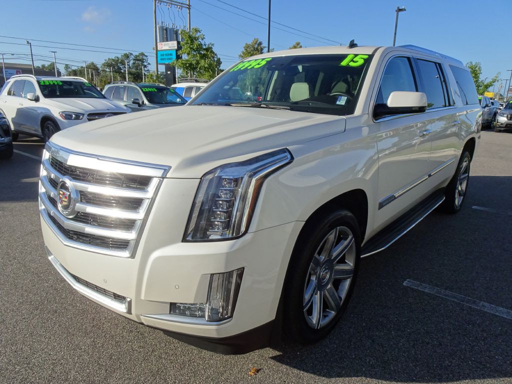 2015 Cadillac Escalade Image 7