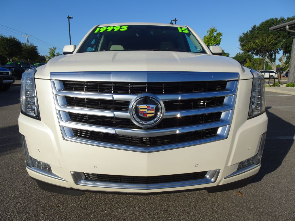 2015 Cadillac Escalade Image 8