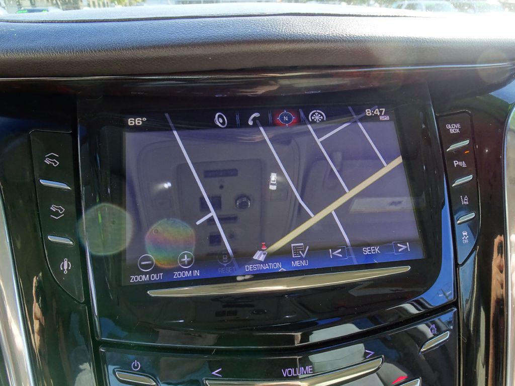 2015 Cadillac Escalade Image 27