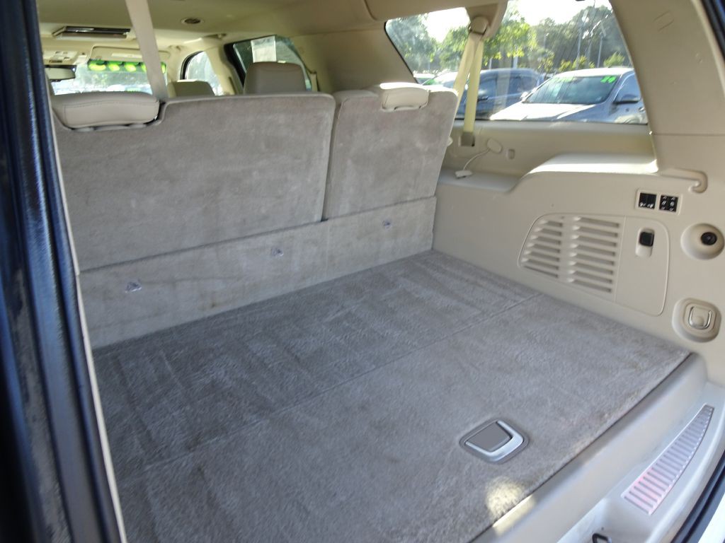 2015 Cadillac Escalade Image 35