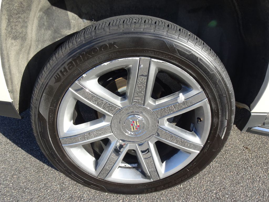 2015 Cadillac Escalade Image 41