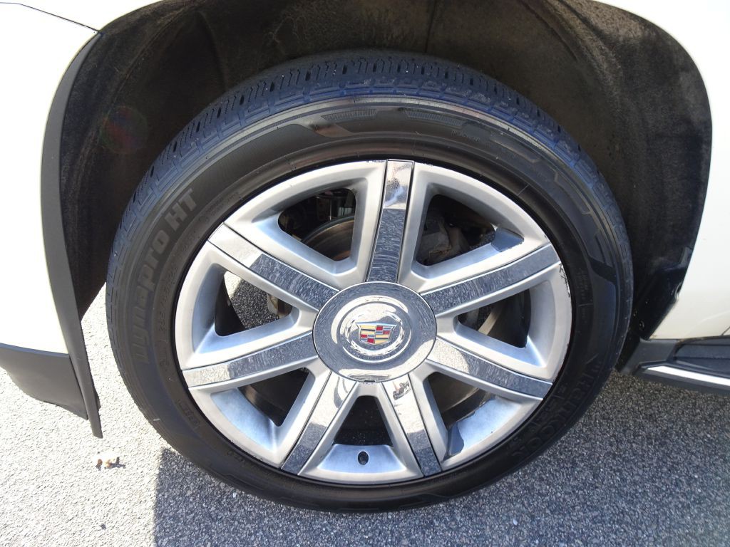 2015 Cadillac Escalade Image 45