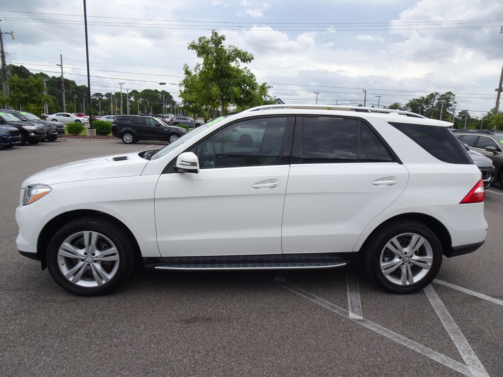 2015 Mercedes-Benz M-Class Image 6