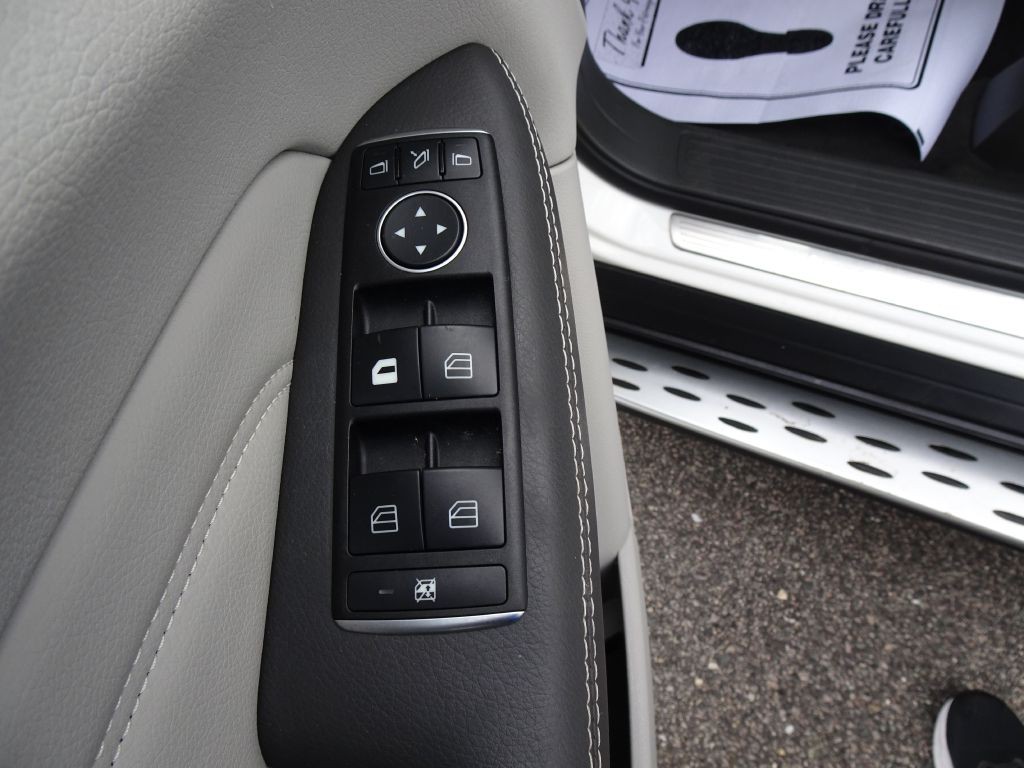2015 Mercedes-Benz M-Class Image 12