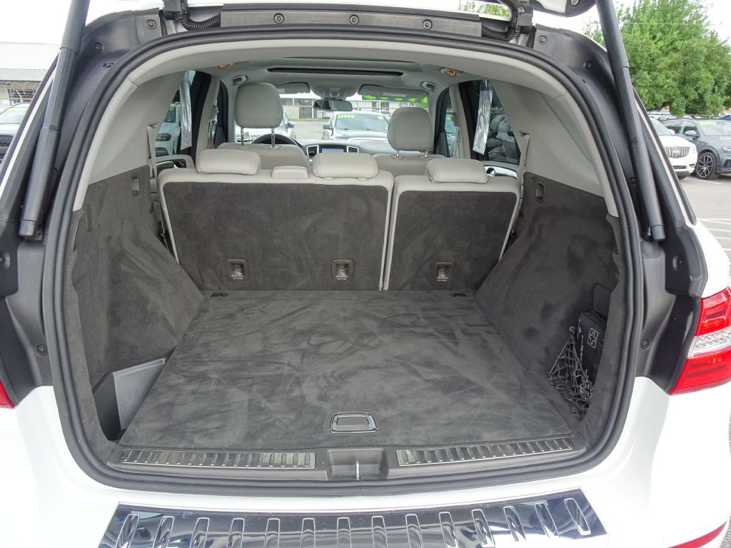 2015 Mercedes-Benz M-Class Image 26