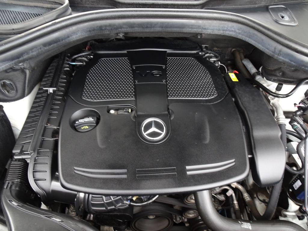 2015 Mercedes-Benz M-Class Image 28