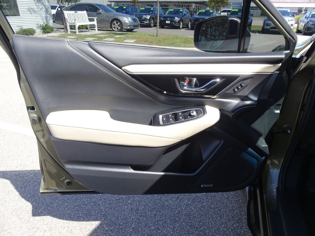 2020 Subaru Outback Image 11