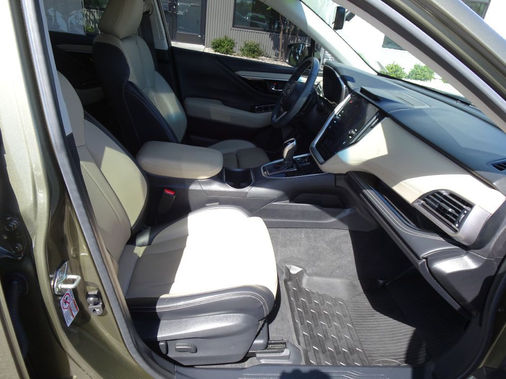 2020 Subaru Outback Image 16