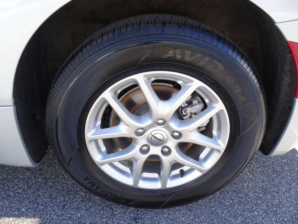 2024 Chrysler Pacifica Image 34