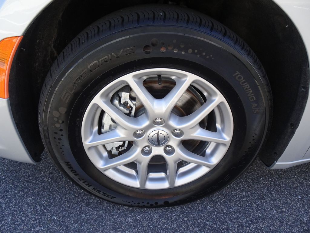 2024 Chrysler Pacifica Image 36