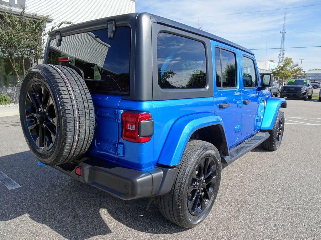 2022 Jeep Wrangler Unlimited Image 3