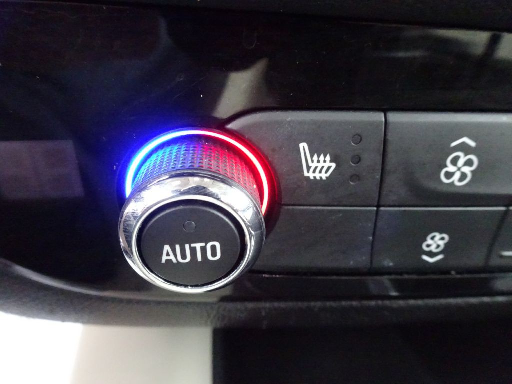 2020 Buick Enclave Image 27