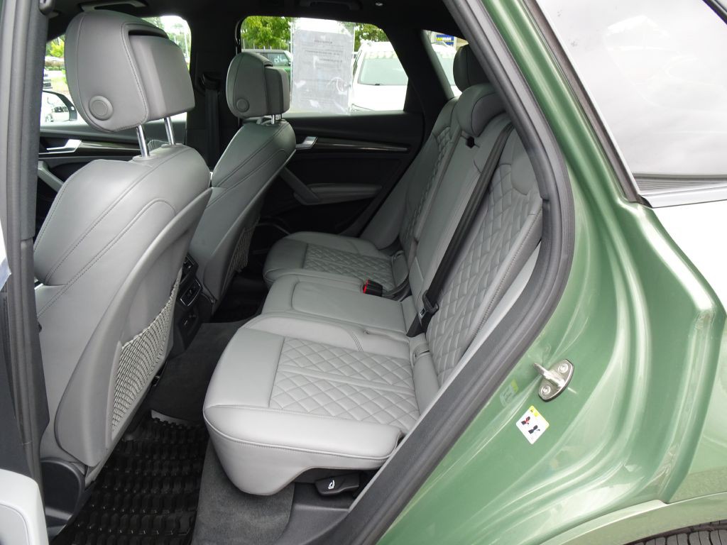 2021 Audi Q5 Image 14
