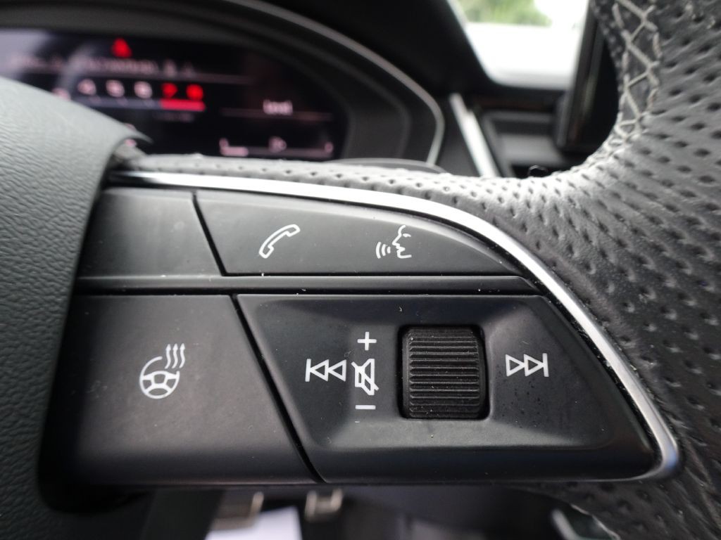 2021 Audi Q5 Image 26