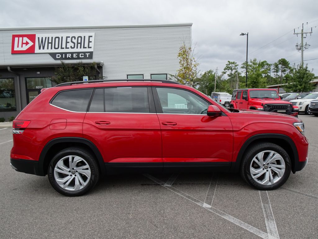 2022 Volkswagen Atlas Image 2