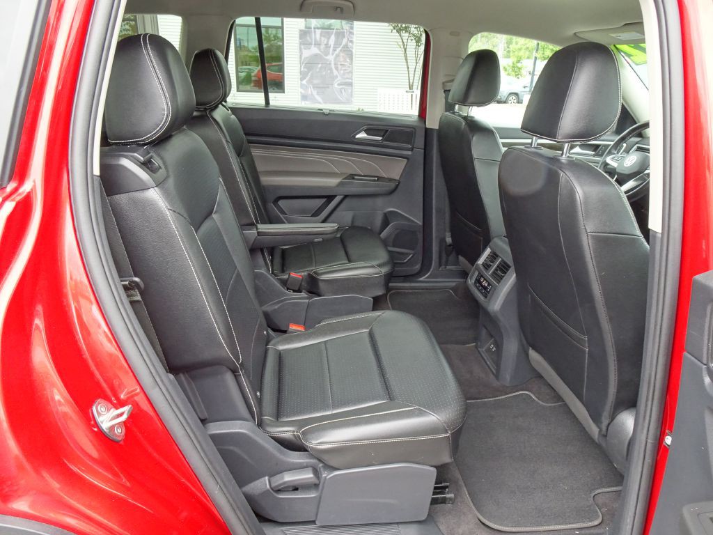 2022 Volkswagen Atlas Image 18