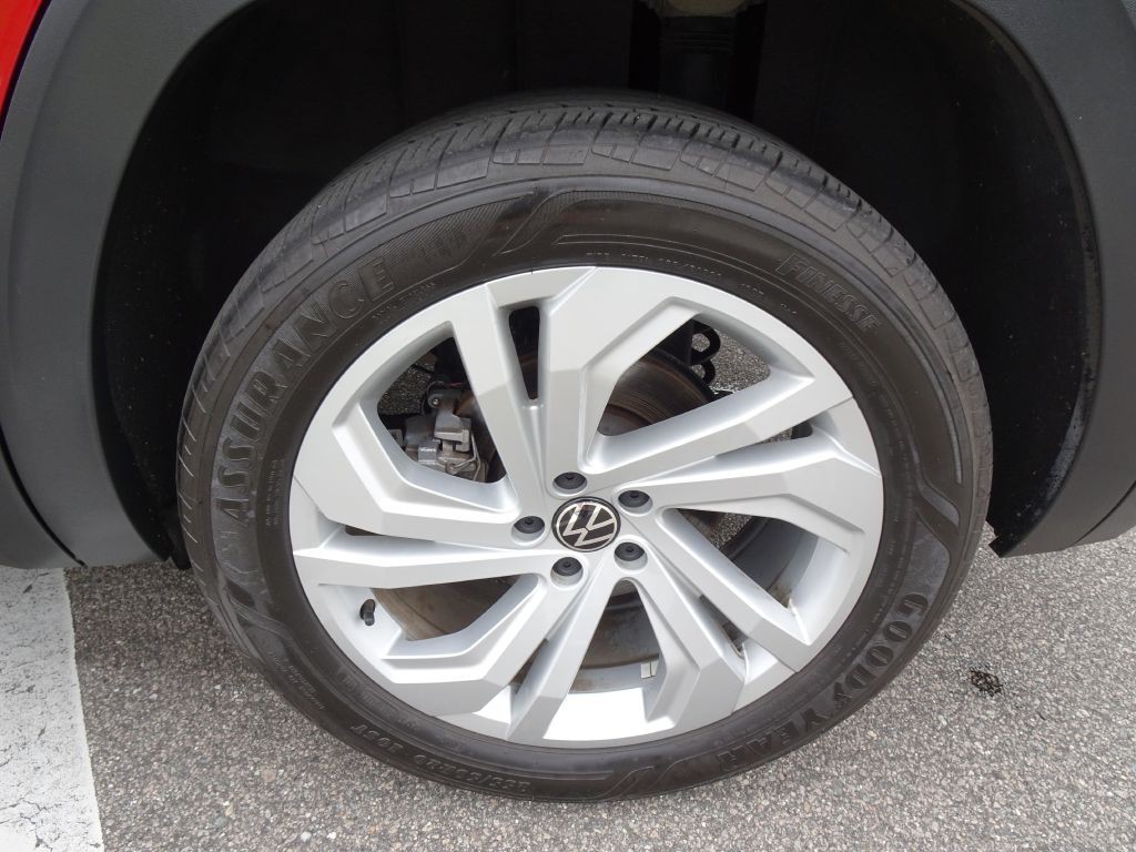 2022 Volkswagen Atlas Image 36