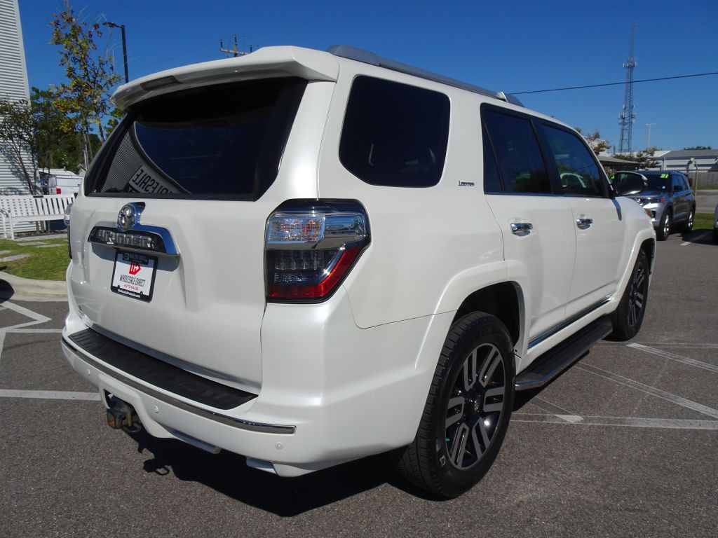 2016 Toyota 4Runner Image 3