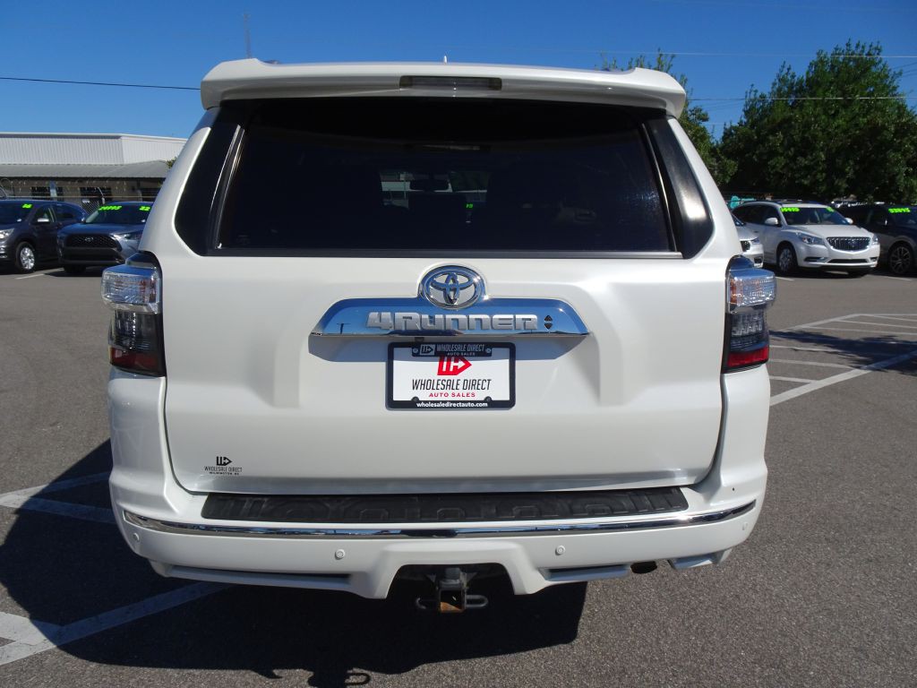 2016 Toyota 4Runner Image 4