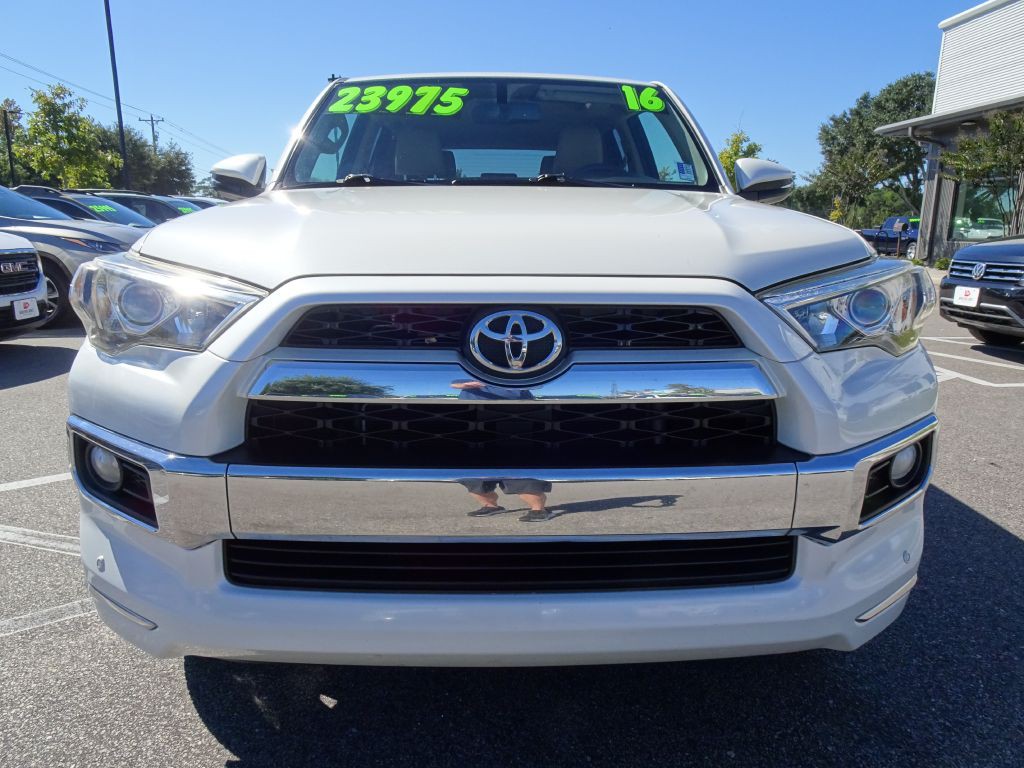 2016 Toyota 4Runner Image 8