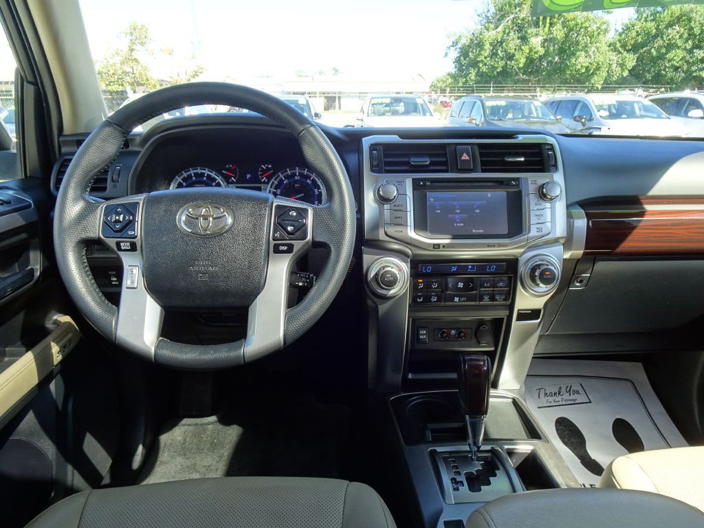 2016 Toyota 4Runner Image 21