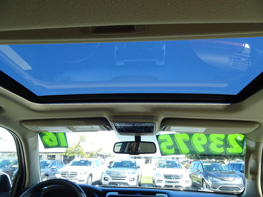 2016 Toyota 4Runner Image 22