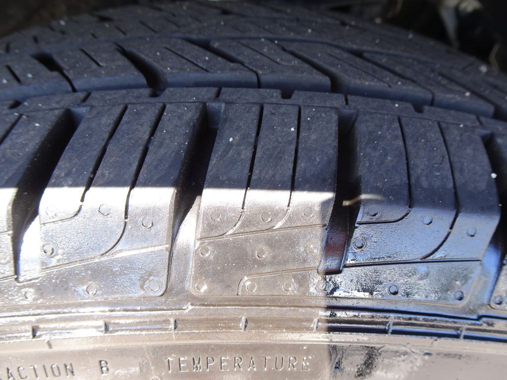 2016 Toyota 4Runner Image 32