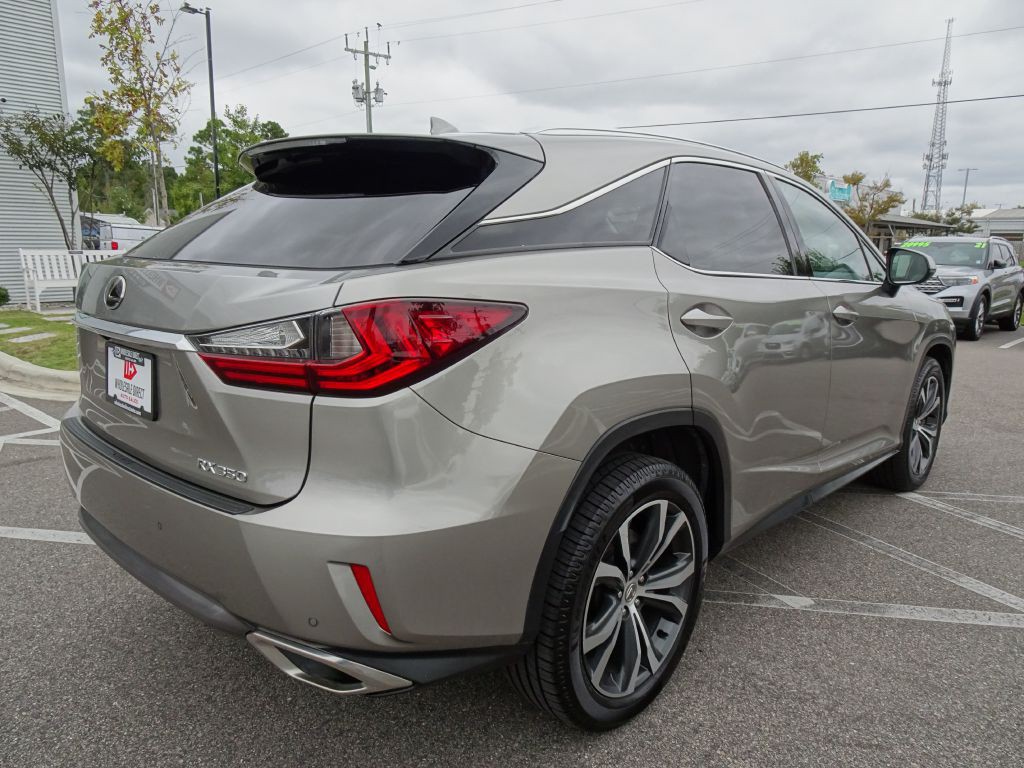 2017 Lexus RX Image 3