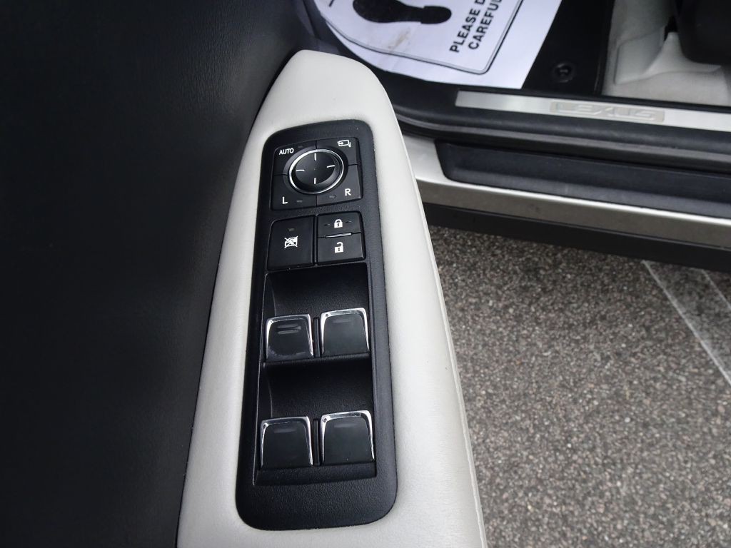 2017 Lexus RX Image 12