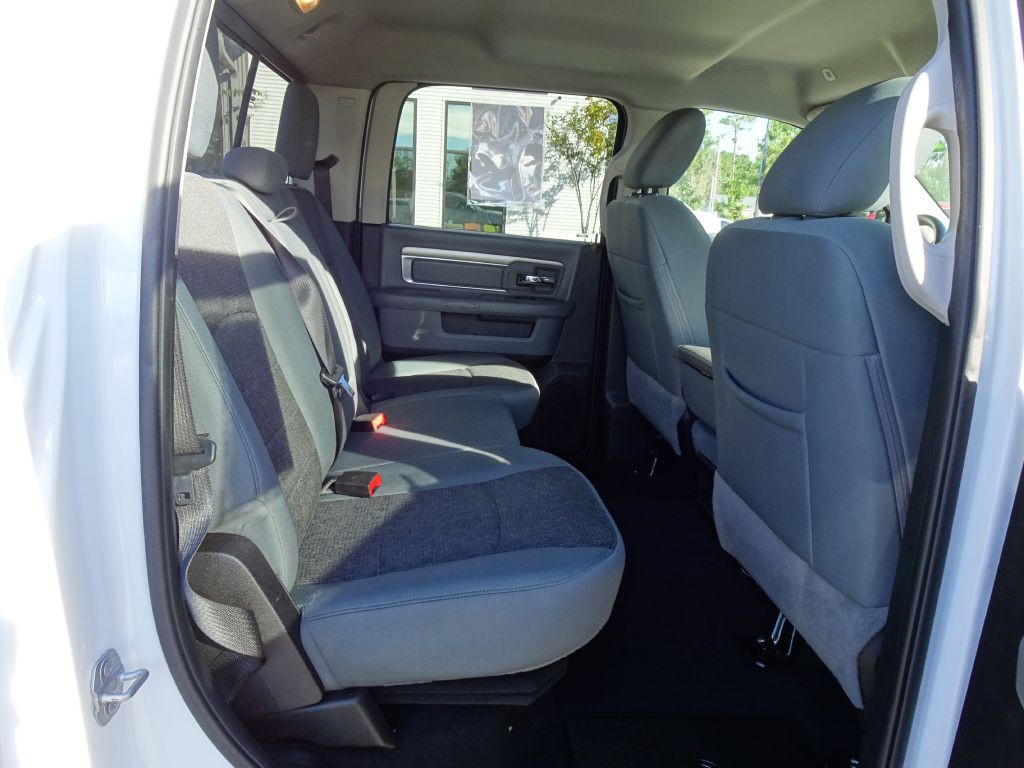 2019 RAM 1500 Image 17
