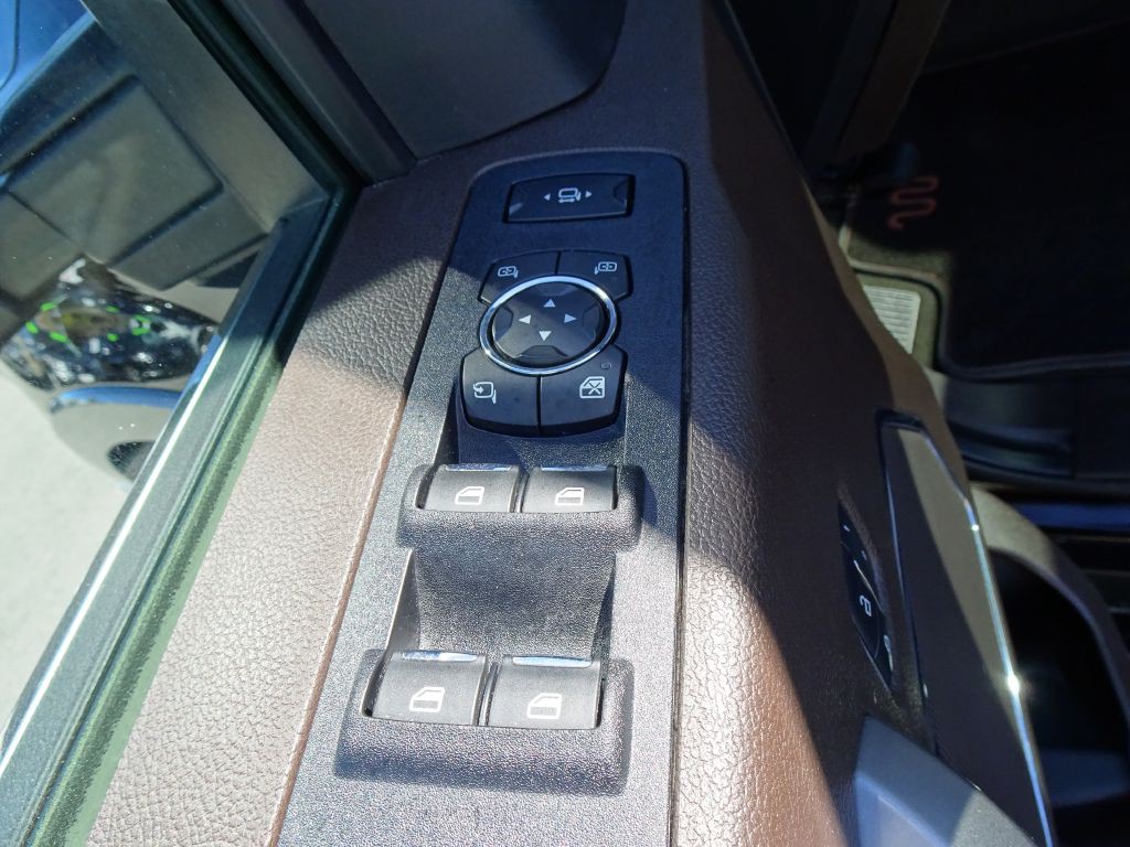 2018 Ford F-250 Image 12