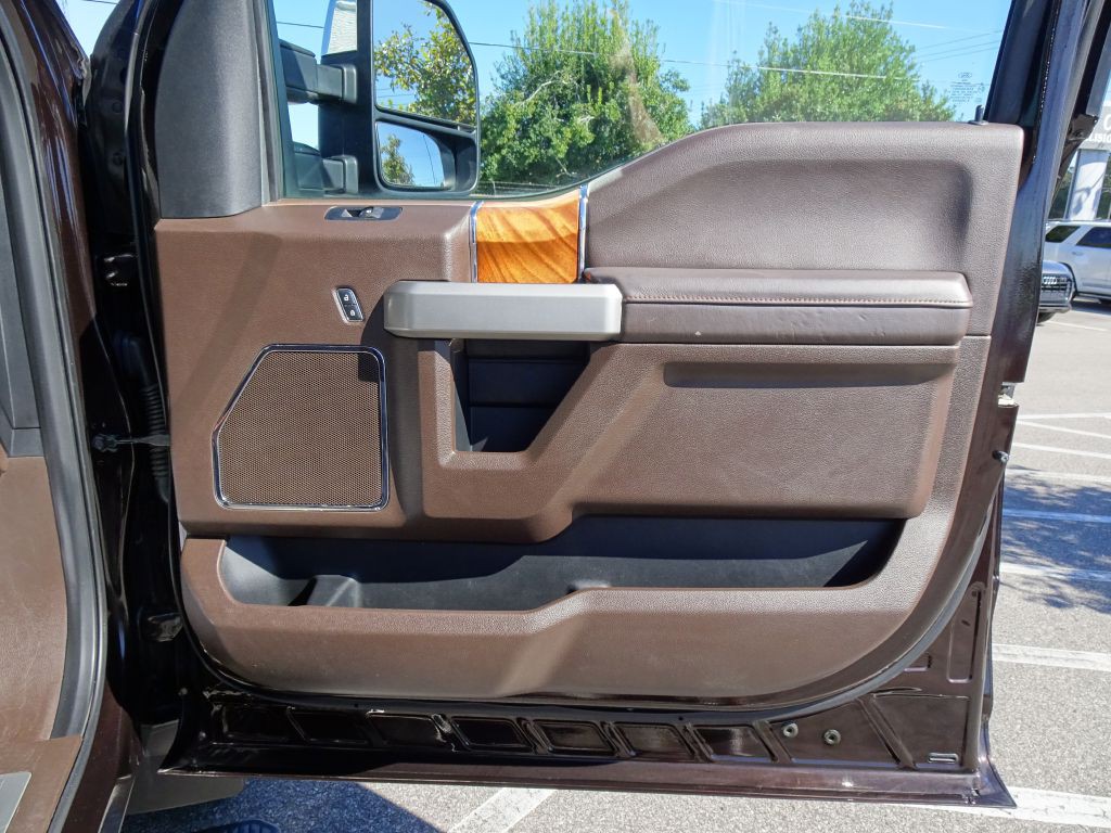 2018 Ford F-250 Image 16