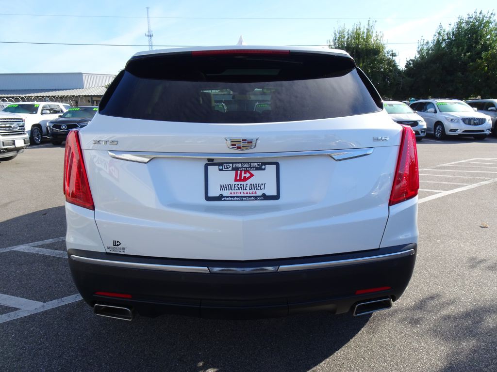 2017 Cadillac XT5 Image 4
