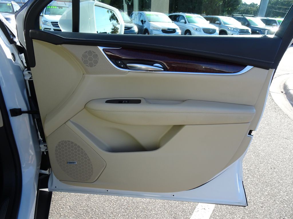 2017 Cadillac XT5 Image 17
