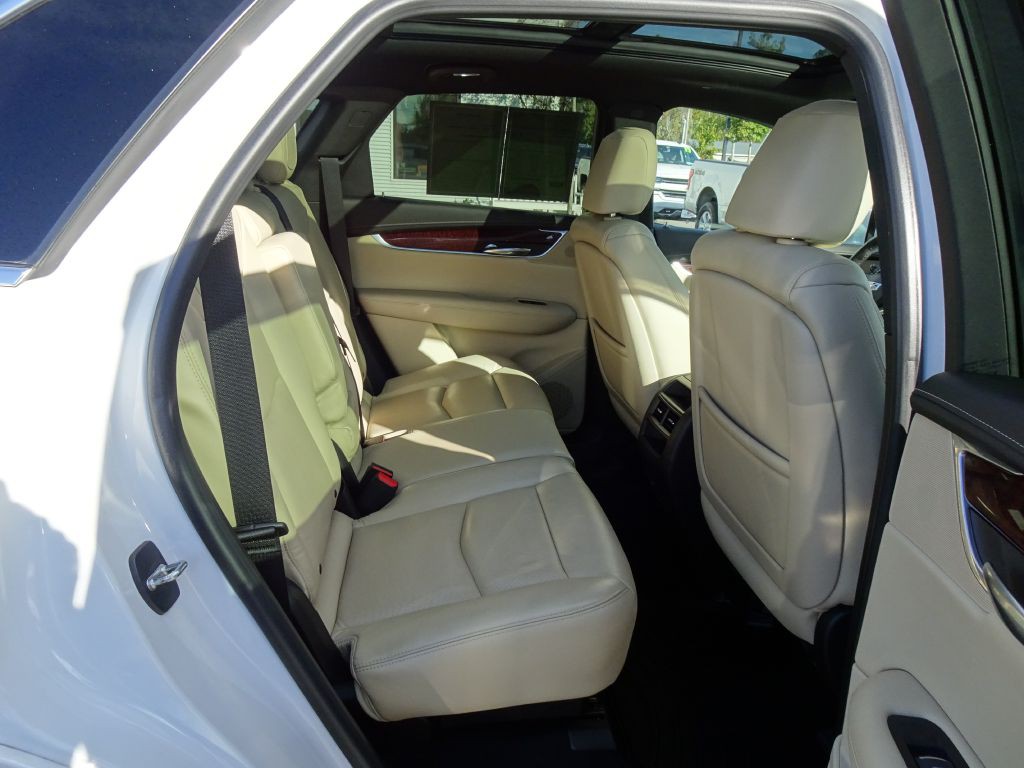 2017 Cadillac XT5 Image 18