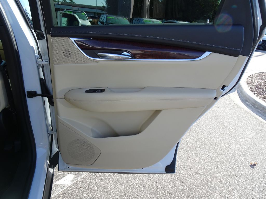 2017 Cadillac XT5 Image 19