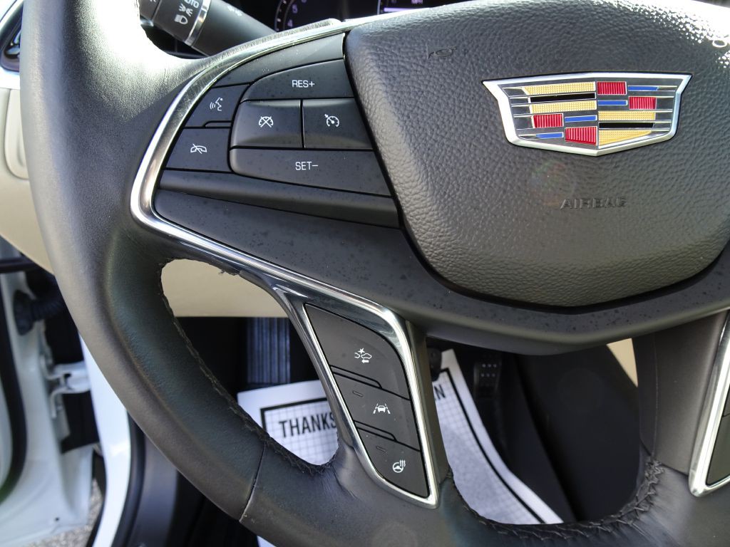 2017 Cadillac XT5 Image 27