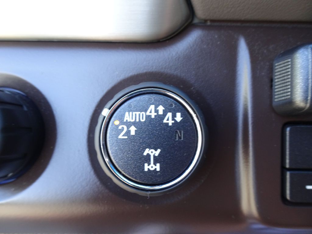 2018 GMC Yukon Image 32