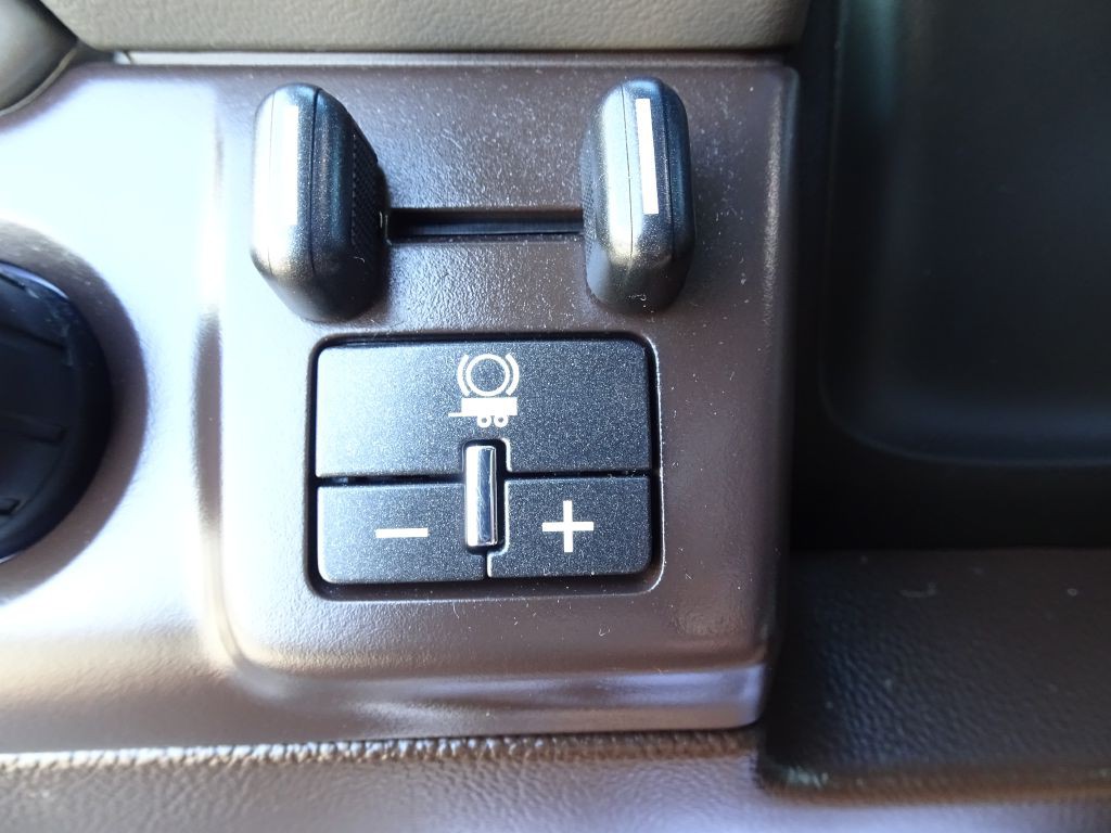 2018 GMC Yukon Image 33