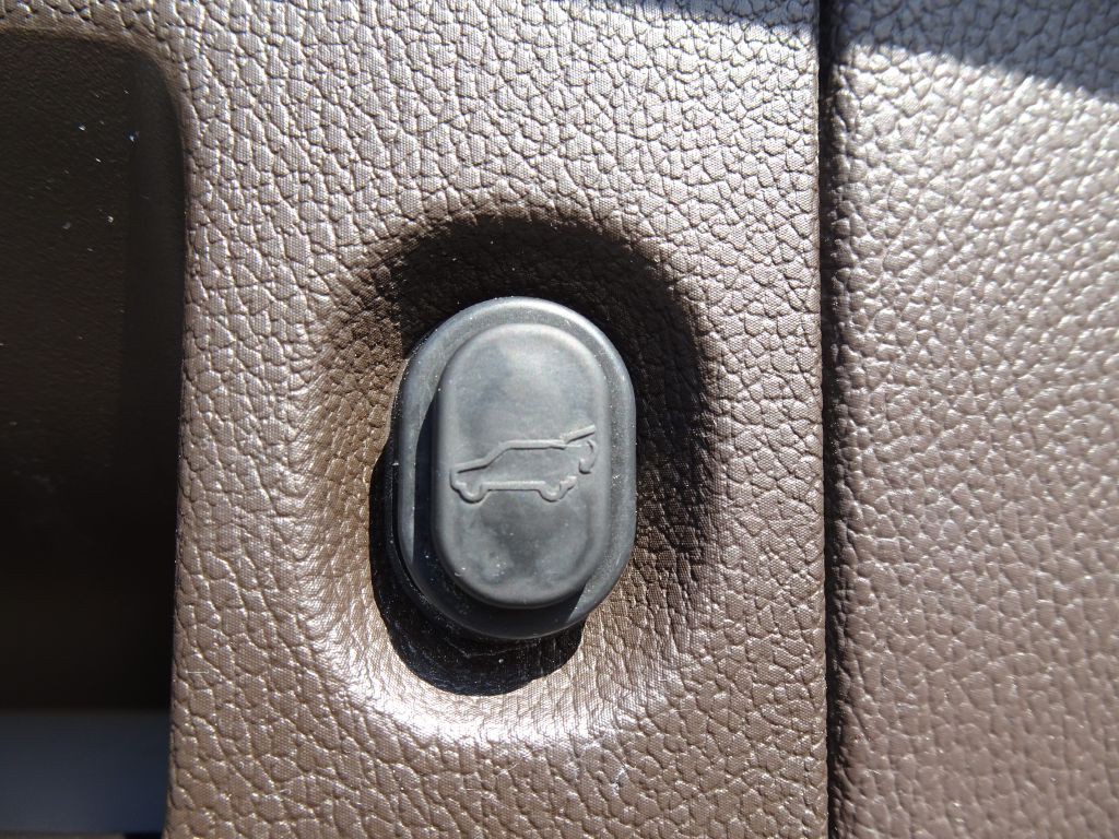 2018 GMC Yukon Image 37