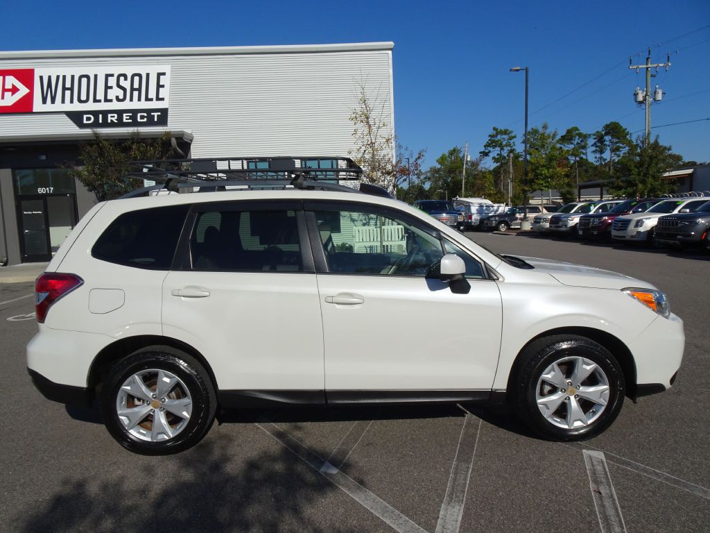 2016 Subaru Forester Image 2