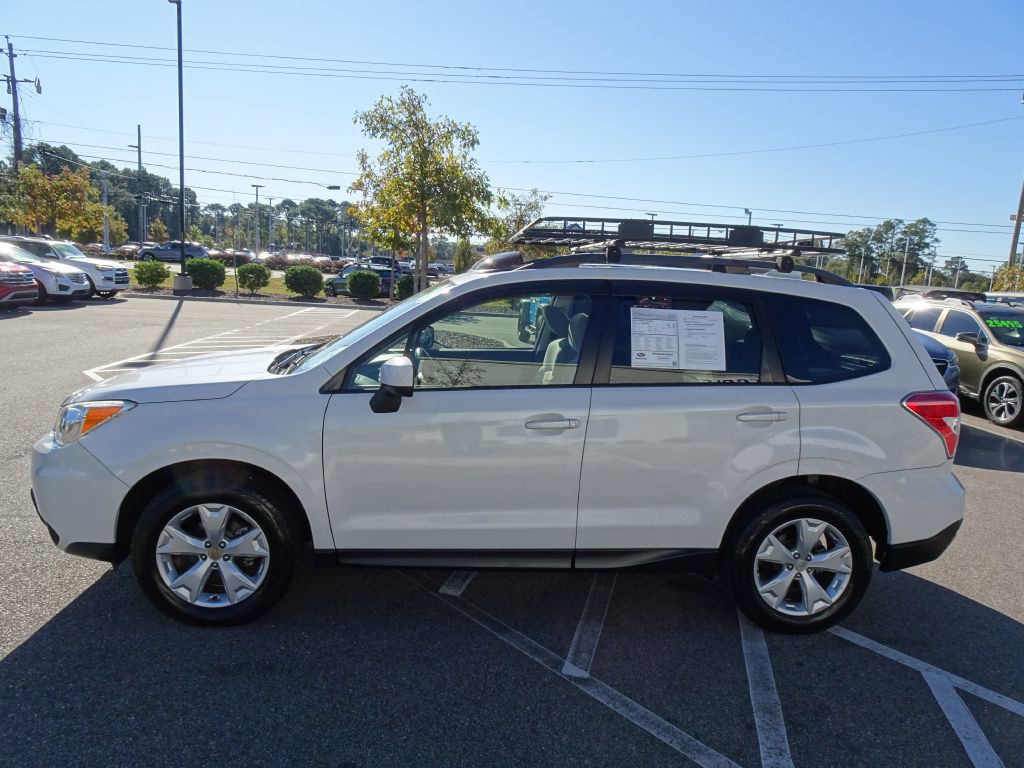 2016 Subaru Forester Image 6