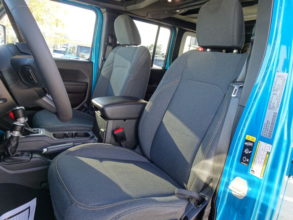 2024 Jeep Wrangler Image 10
