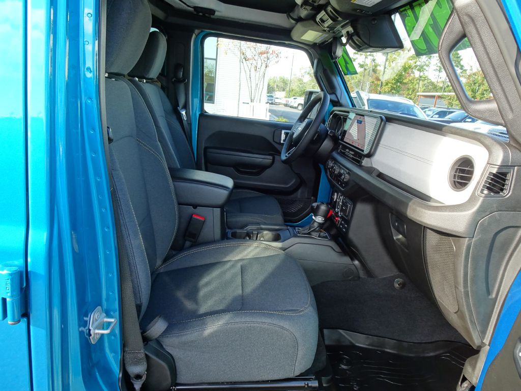 2024 Jeep Wrangler Image 14