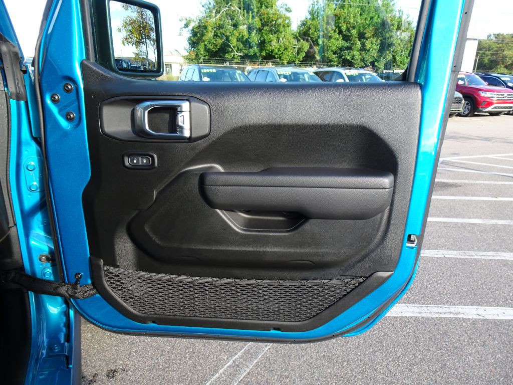 2024 Jeep Wrangler Image 15