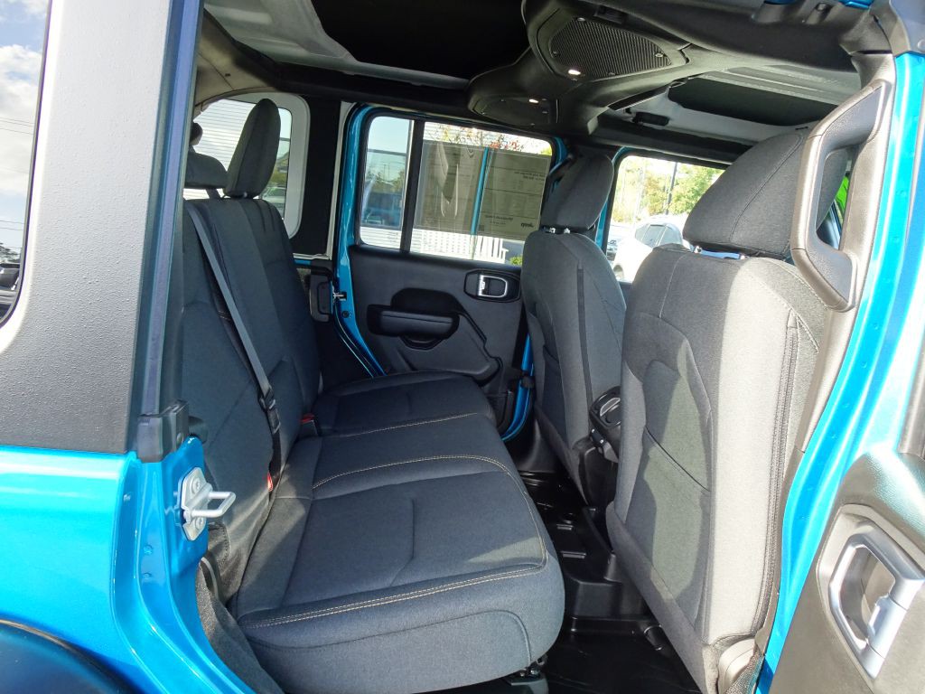 2024 Jeep Wrangler Image 16