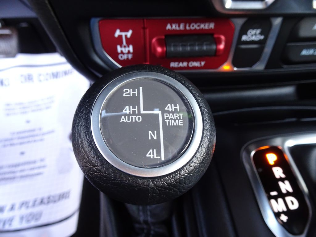 2024 Jeep Wrangler Image 21