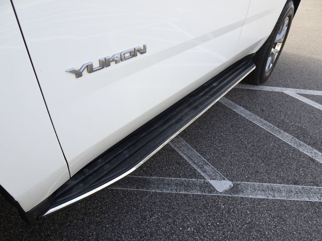 2016 GMC Yukon Image 48