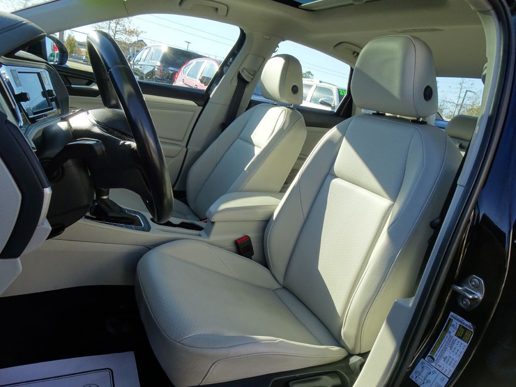 2019 Volkswagen Jetta Image 10